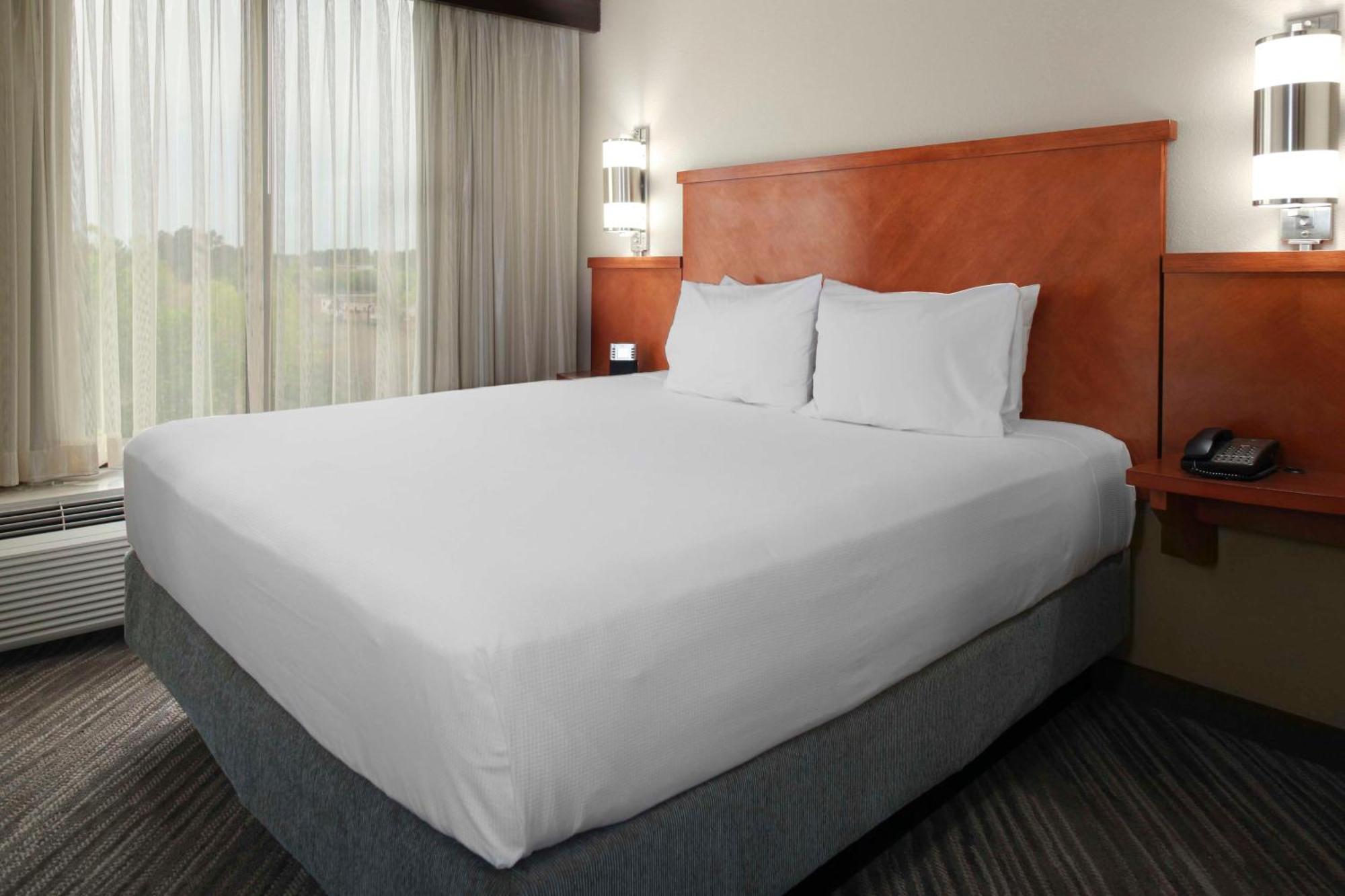 Hyatt Place Detroit/Livonia Exterior photo