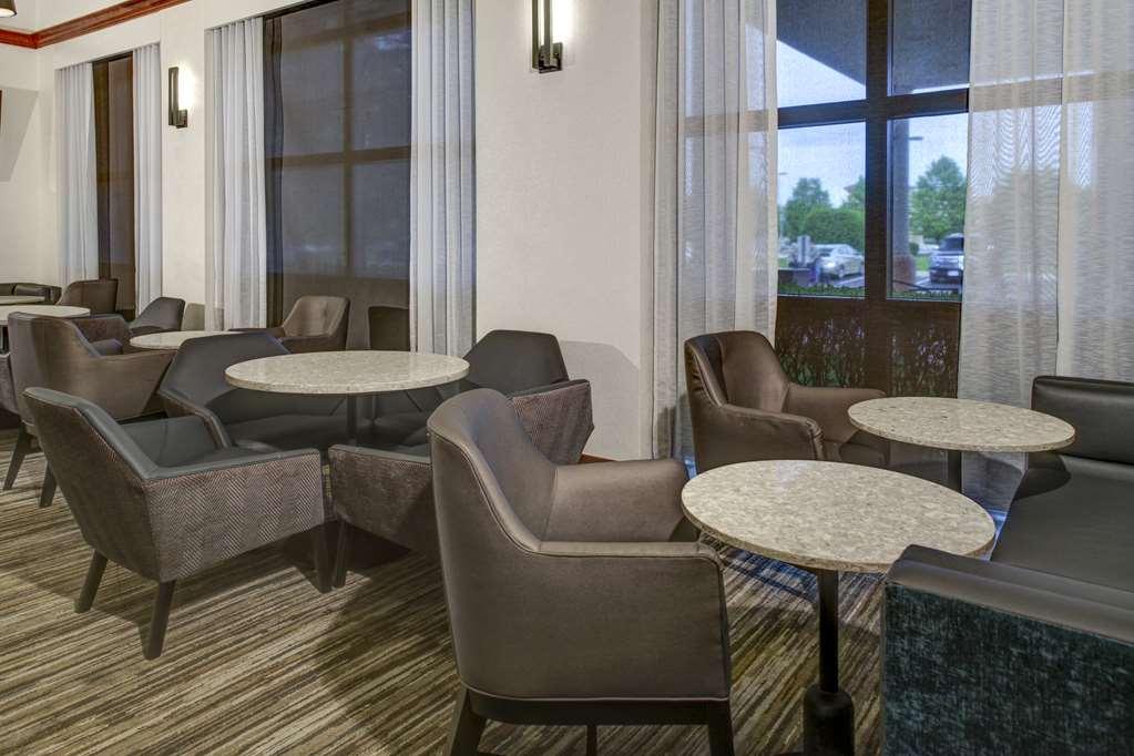 Hyatt Place Detroit/Livonia Restaurant photo