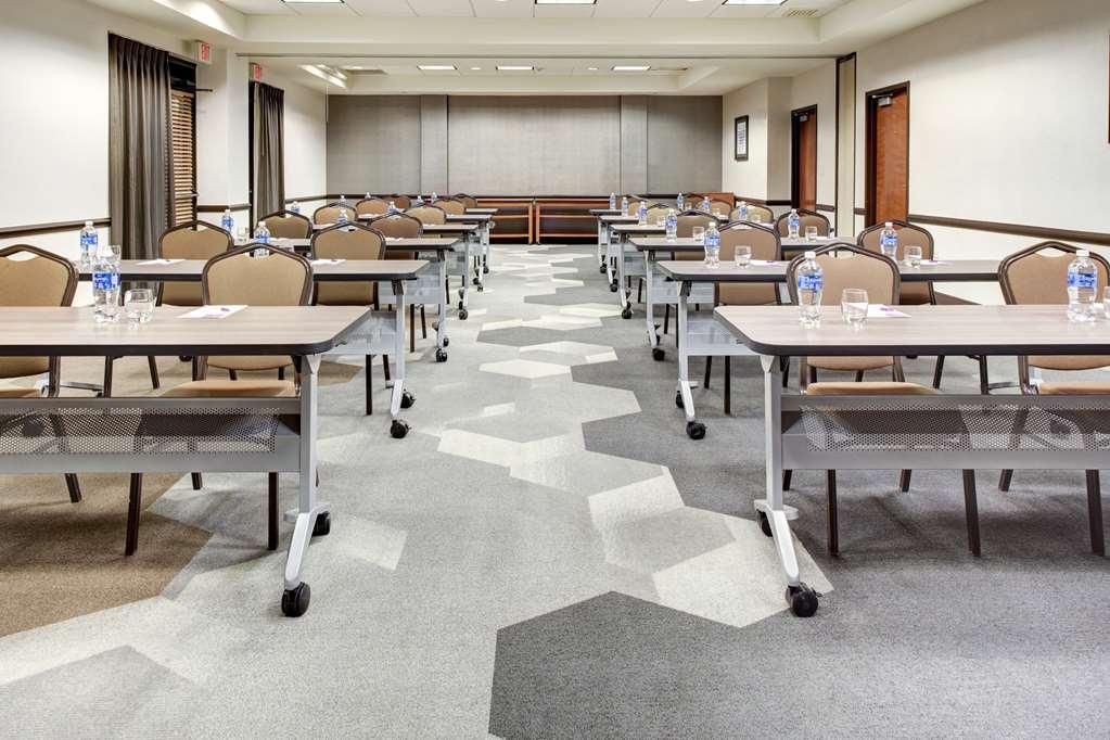 Hyatt Place Detroit/Livonia Facilities photo