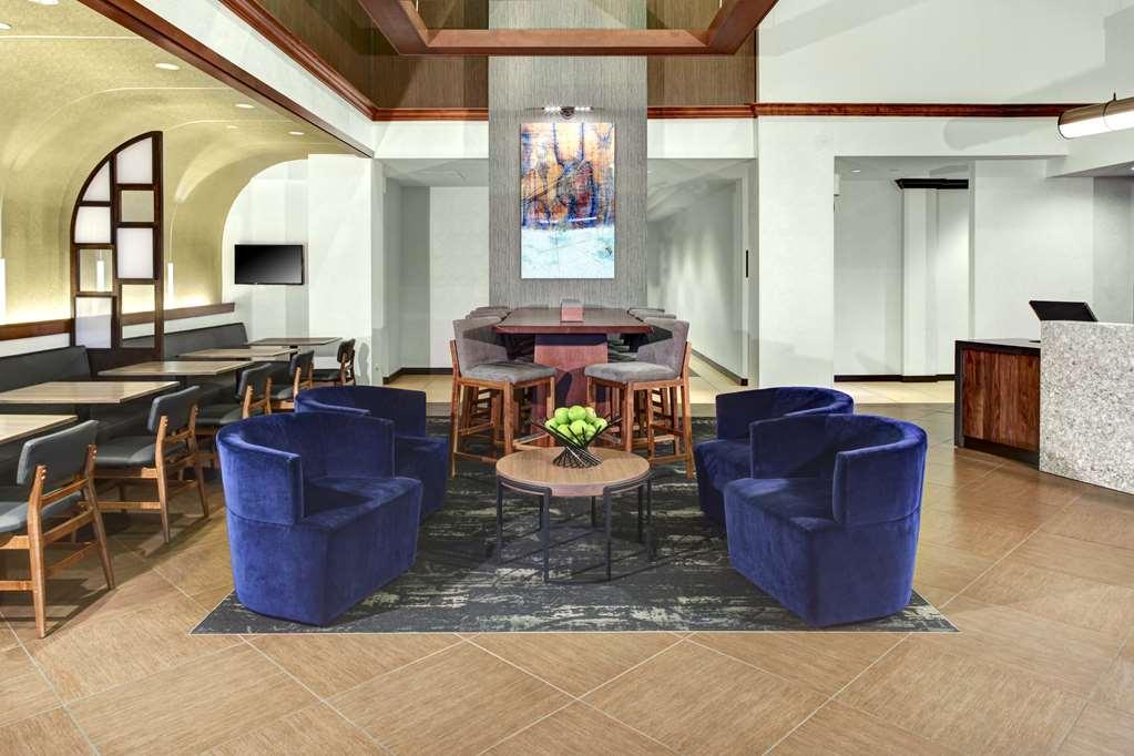 Hyatt Place Detroit/Livonia Interior photo